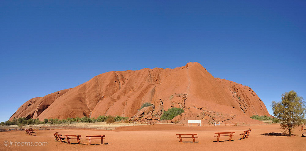 13 Uluru - Ayers Rock, Northern Territory